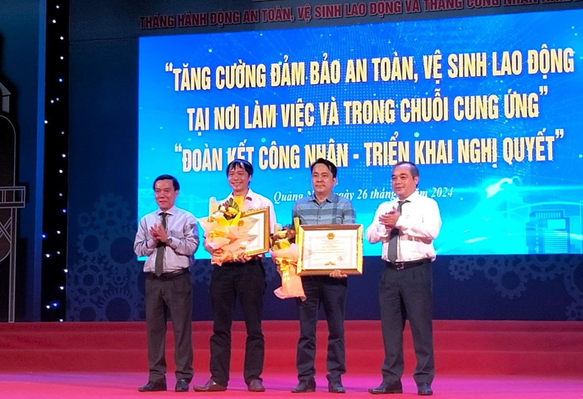 PTSC Quảng Ngãi được vinh danh vì thực hiện tốt công tác ATVSLĐ PTSC Quảng Ngãi được vinh danh vì thực hiện tốt công tác ATVSLĐ
