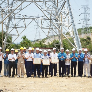Thi đua nước rút “45 ngày đêm hoàn thành các Dự án đường dây 500 kV mạch 3 từ Quảng Trạch đến Phố Nối