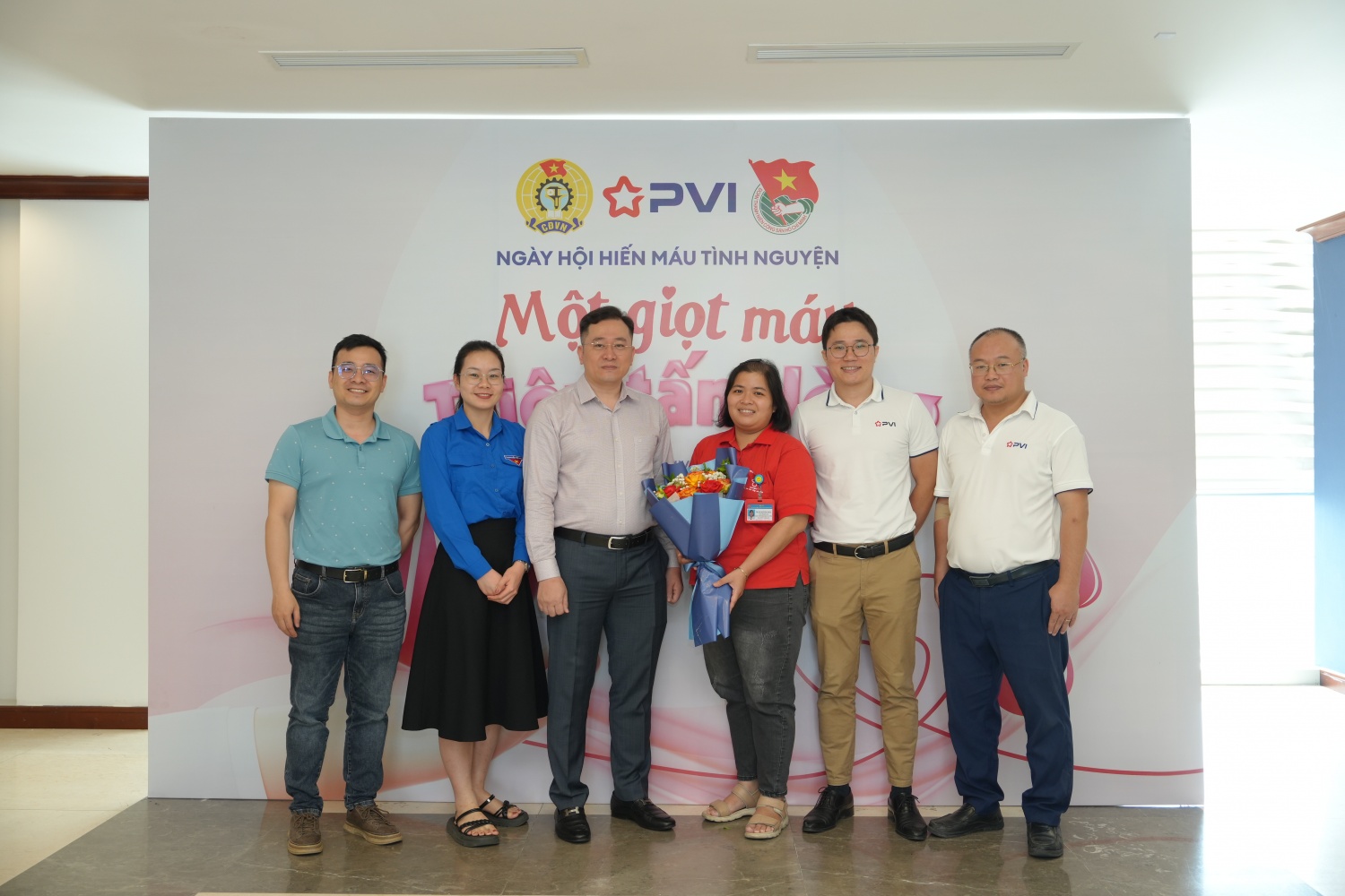 PVI tổ chức chương trình Hiến máu tình nguyện “Một giọt máu - Triệu tấm lòng” năm 2024