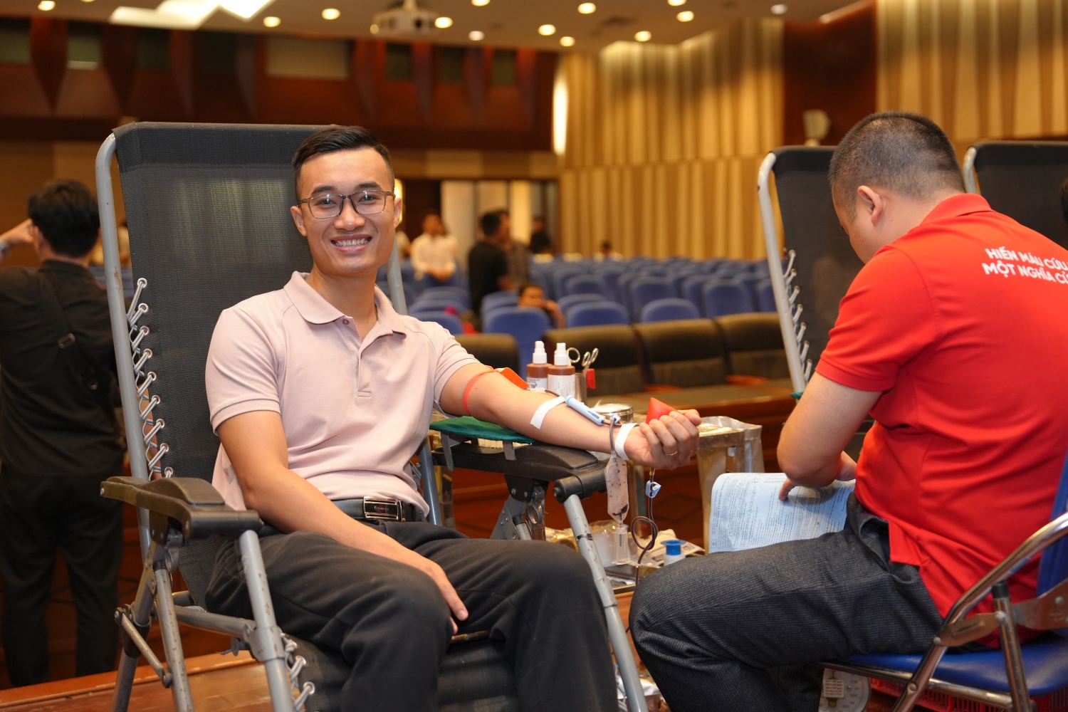 PVI tổ chức chương trình Hiến máu tình nguyện “Một giọt máu - Triệu tấm lòng” năm 2024