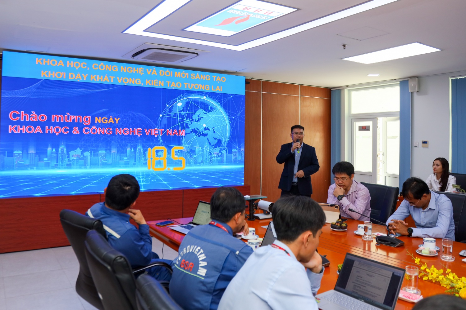 BSR tôn vinh đội ngũ tri thức và nghiên cứu khoa học