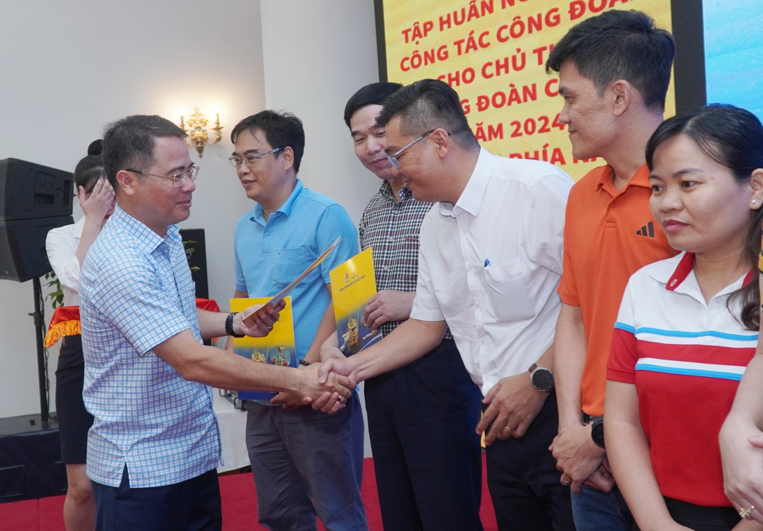 CĐ DKVN tổng kết Hội nghị tập huấn nghiệp vụ cho chủ tịch công đoàn cơ sở năm 2024 khu vực phía Nam