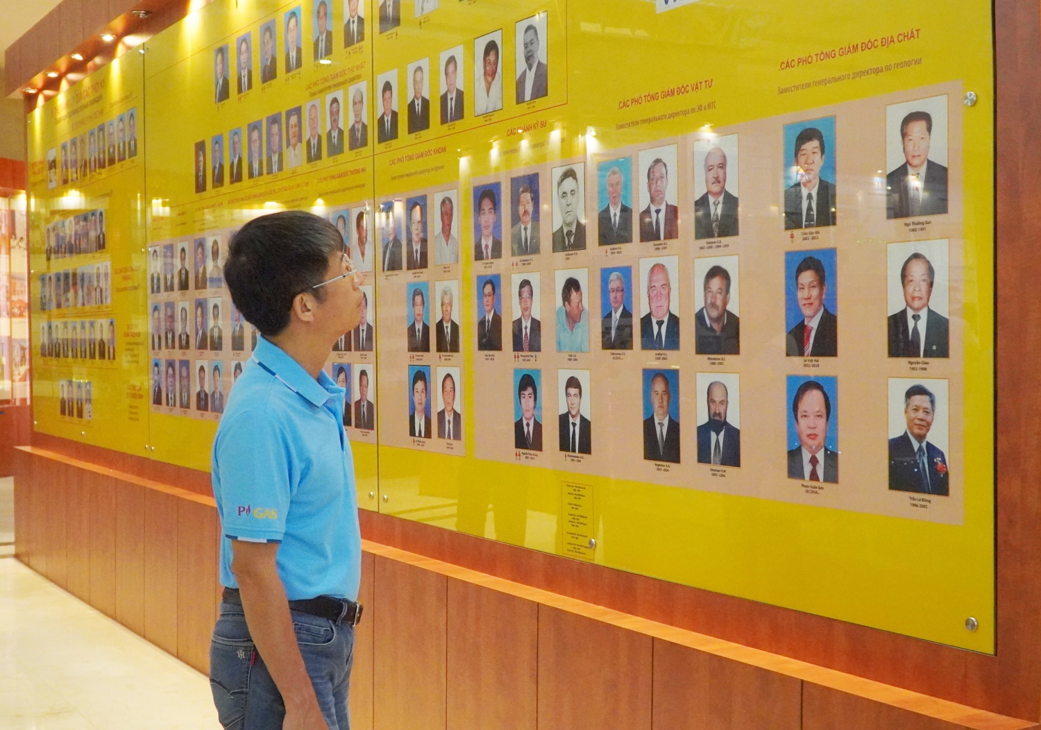 [Chùm ảnh] Lớp tập huấn nghiệp vụ cho chủ tịch công đoàn cơ sở tham quan cảng Vietsovpetro