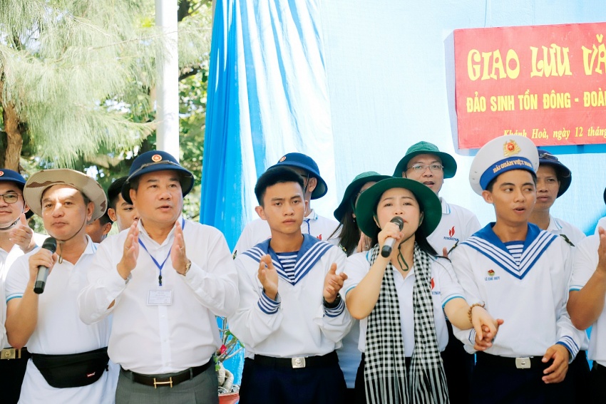 Tình yêu của Người Dầu khí với Biển đảo quê hương Tình yêu của người Dầu khí với biển đảo quê hương