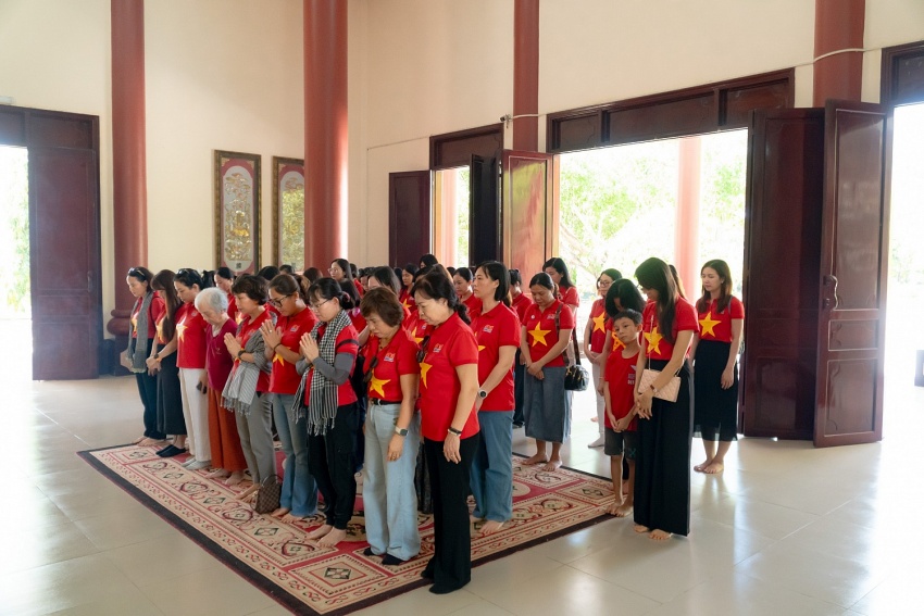 Ban Nữ công - Công đoàn Vietsovpetro: Hành trình về nguồn, tri ân và sẻ chia