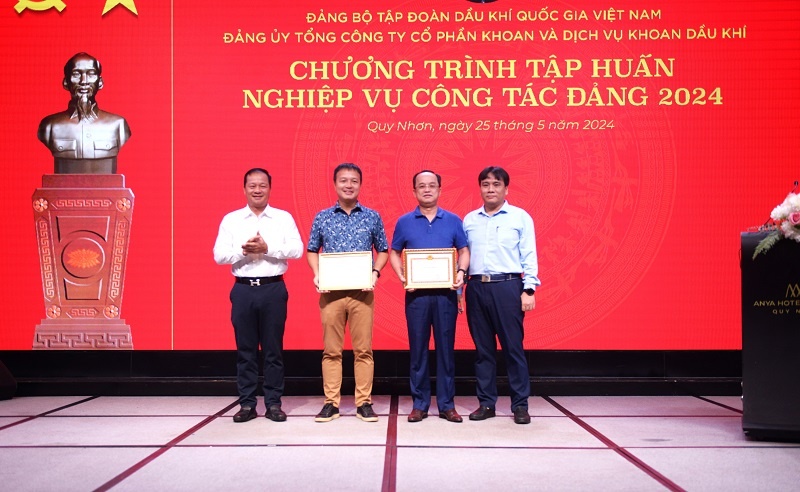PV Drilling tập huấn công tác Đảng kết hợp về nguồn năm 2024