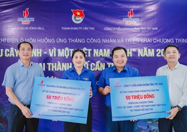 Ban QLDA ĐLDK Sông Hậu 1, SWPOC trồng cây “Vì một Việt Nam xanh” tại TP Cần Thơ