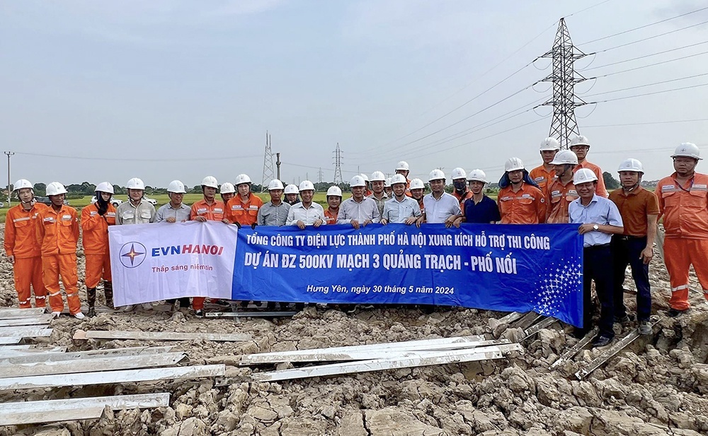 Hơn 1.500 kỹ sư, công nhân “tiếp sức” cho Dự án đường dây 500kV mạch 3