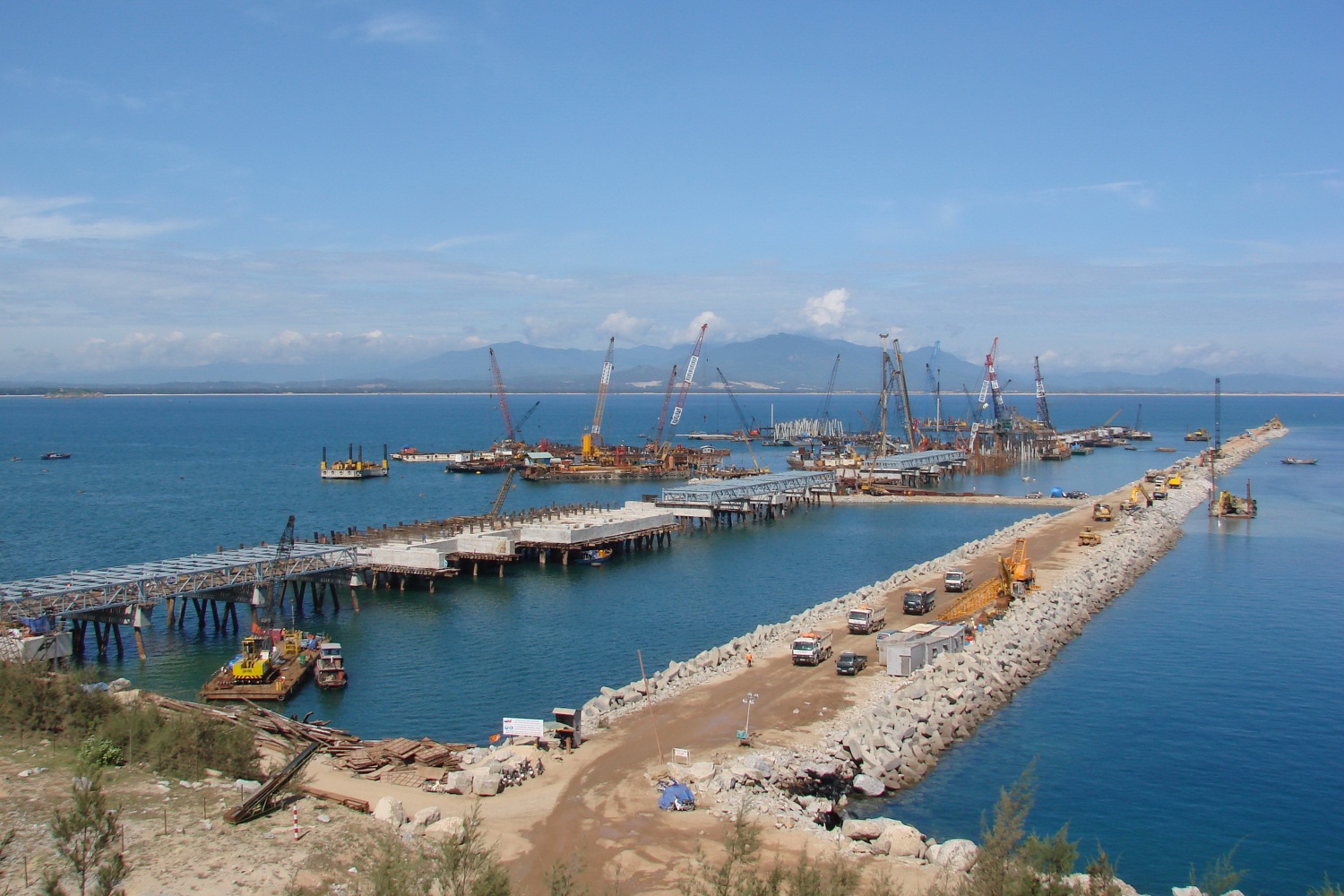 Kỷ niệm 27 năm Ngày truyền thống BSR