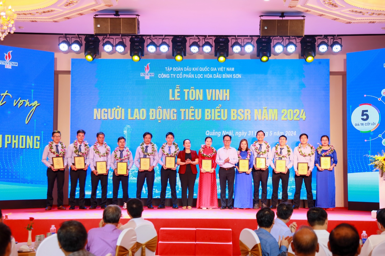 BSR tổ chức tri ân và vinh danh NLĐ nhân kỷ niệm 27 năm Ngày truyền thống