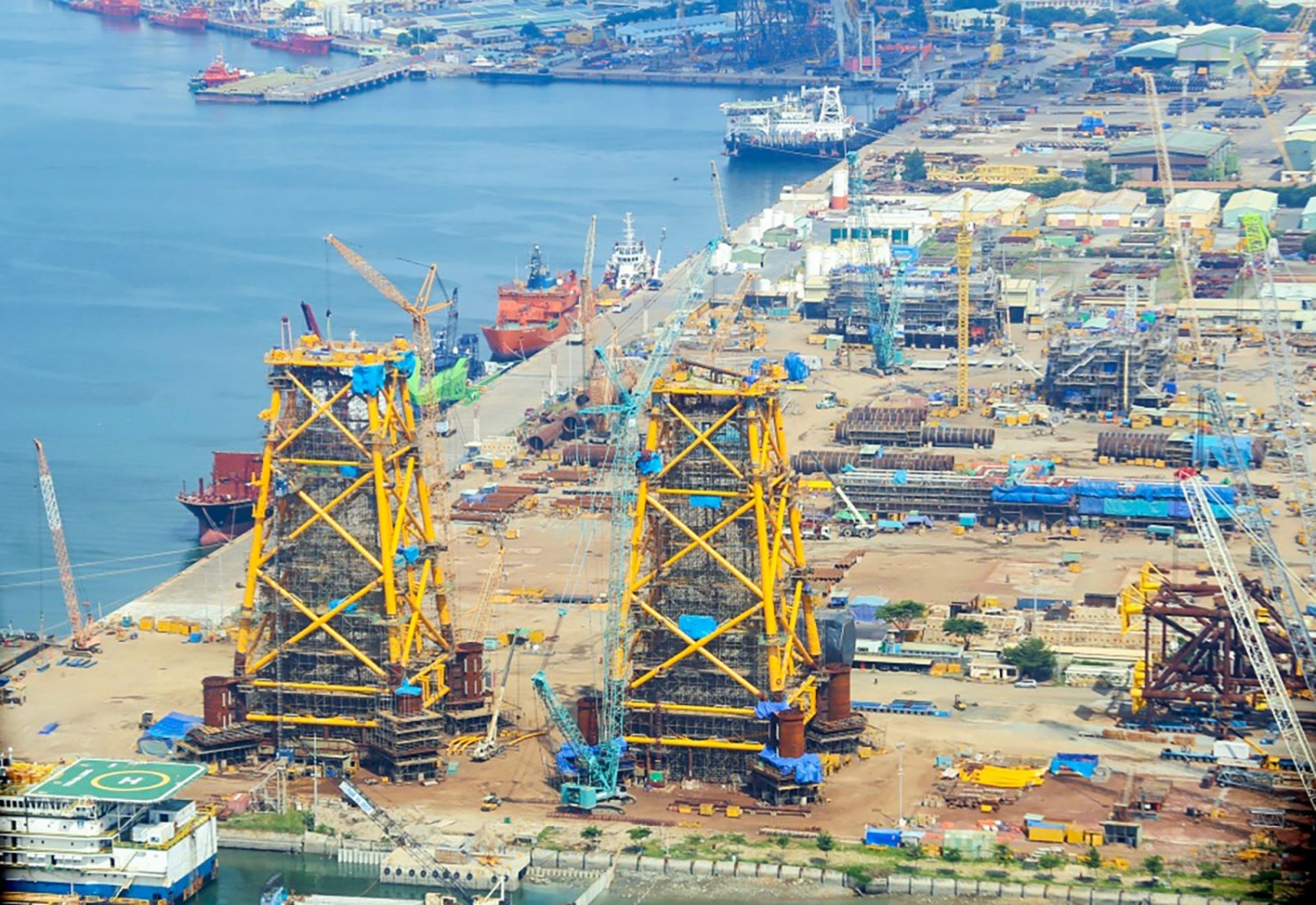 Petrovietnam: Phát huy lợi thế, sẵn sàng tham gia sản xuất, kinh doanh hydrogen Petrovietnam: Phát huy lợi thế, sẵn sàng tham gia sản xuất, kinh doanh hydrogen