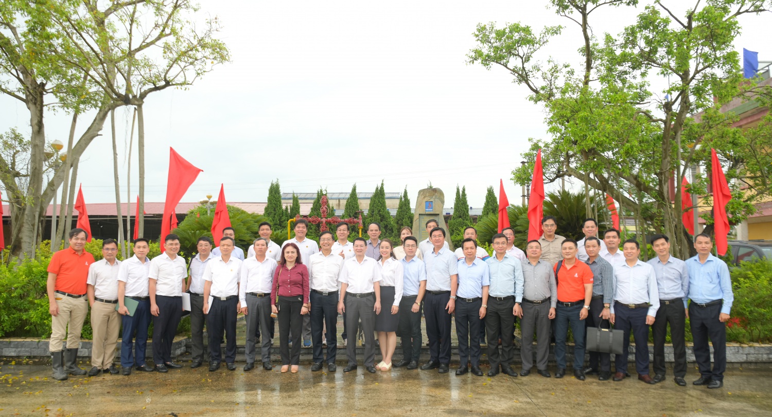 Petrovietnam: "Biến phong trào trồng cây xanh thành tập quán"