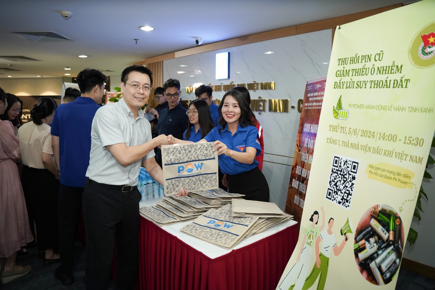 Tuổi trẻ PV Power tích cực hưởng ứng “Thu hồi pin cũ - Giảm thiểu ô nhiễm - Đẩy lùi suy thoái đất”