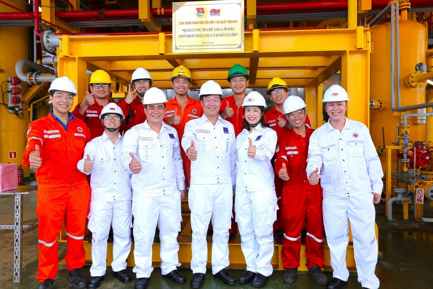 Tuổi trẻ Vietsovpetro phát huy vai trò xung kích trong sản xuất – kinh doanh Tuổi trẻ Vietsovpetro phát huy vai trò xung kích trong sản xuất kinh doanh