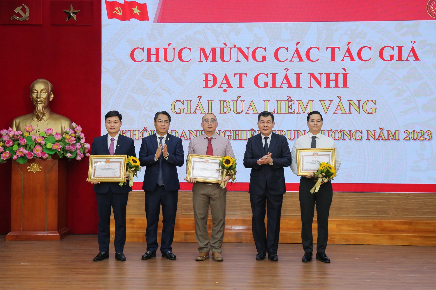 Tạp chí Năng lượng Mới - PetroTimes đạt 2 giải tại Giải Bùa Liềm Vàng Đảng ủy Khối DNTW năm 2023