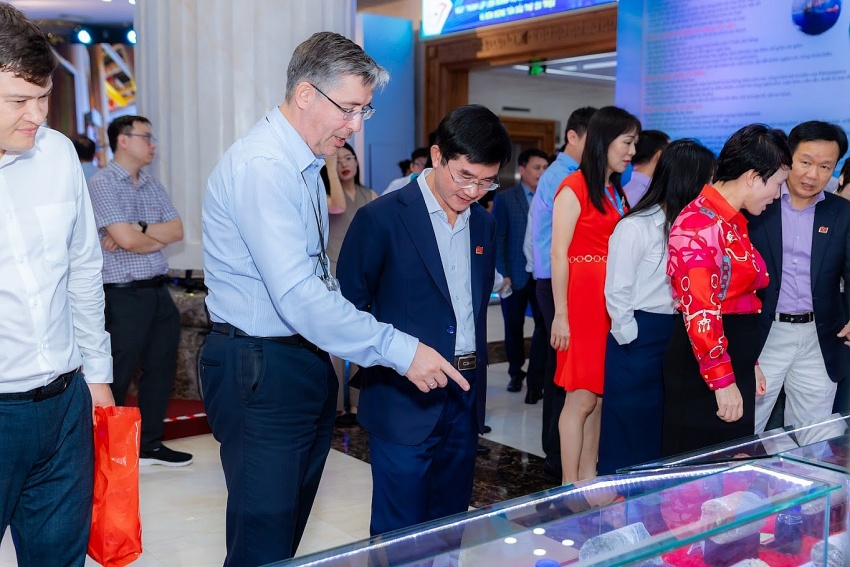 Vietsovpetro tổ chức triển lãm “Thành tựu khoa học công nghệ”