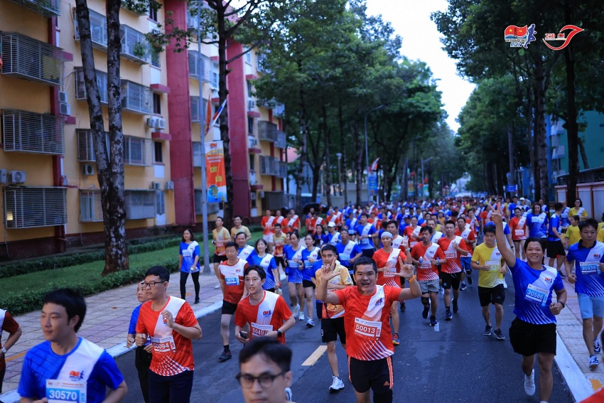 Hàng nghìn runners tham gia giải chạy Vietsovpetro Run 2024