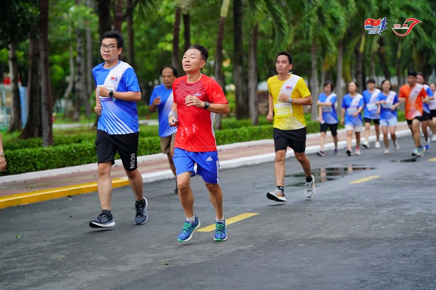 Hàng nghìn runners tham gia giải chạy Vietsovpetro Run 2024