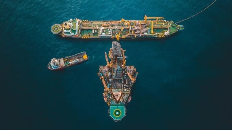 Máy bay không người lái giảm rủi ro trong kiểm tra dự án dầu khí ngoài khơi Máy bay không người lái giảm rủi ro trong kiểm tra dự án dầu khí ngoài khơi