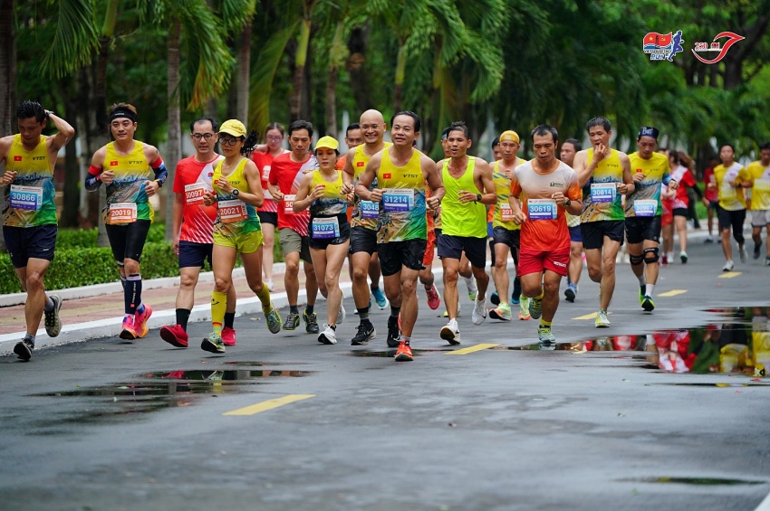 Hàng nghìn runners tham gia giải chạy Vietsovpetro Run 2024