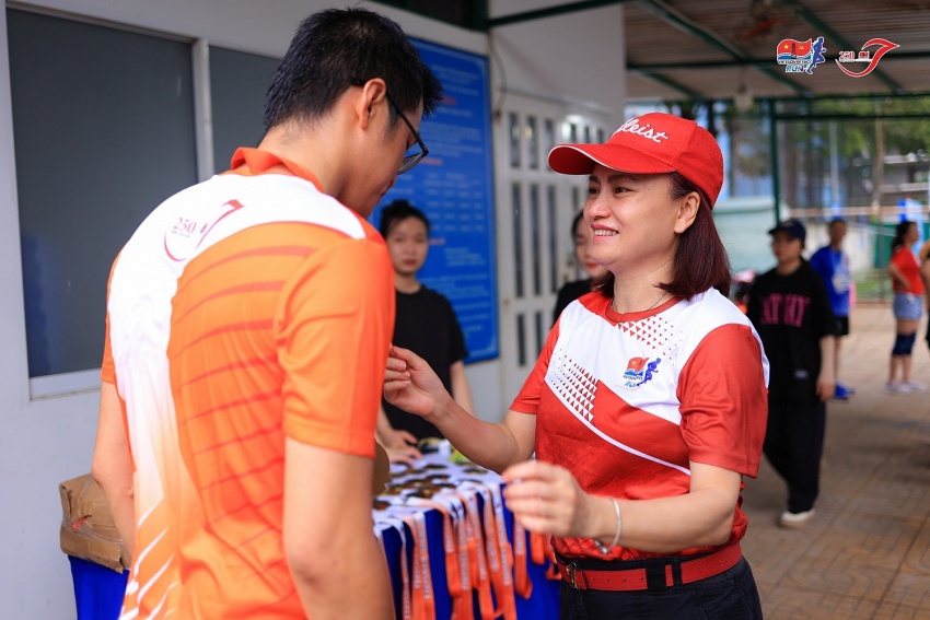 Hàng nghìn runners tham gia giải chạy Vietsovpetro Run 2024