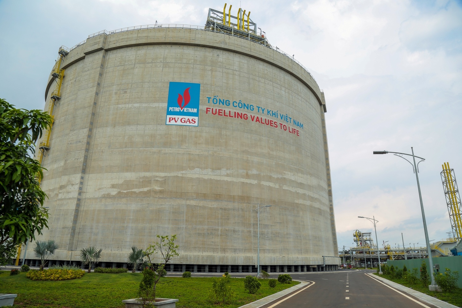 Tăng cường phối hợp bảo đảm nhiên liệu cho sản xuất điện Tăng cường phối hợp bảo đảm nhiên liệu cho sản xuất điện