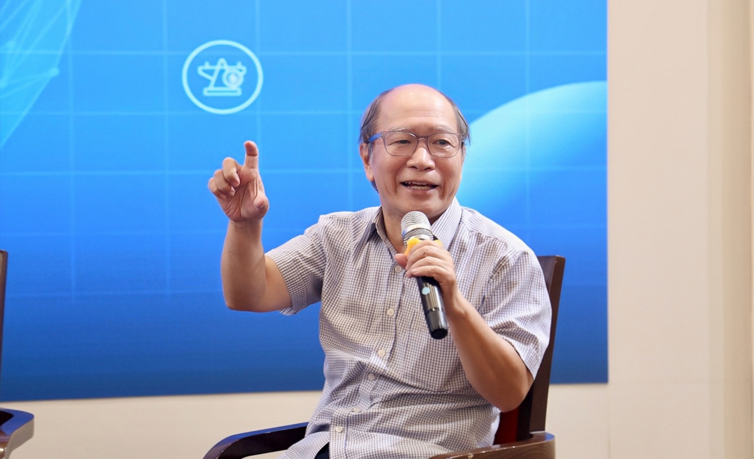 Báo chí lan tỏa mạnh mẽ thông điệp sử dụng năng lượng tiết kiệm và hiệu quả Báo chí lan tỏa mạnh mẽ thông điệp sử dụng năng lượng tiết kiệm và hiệu quả