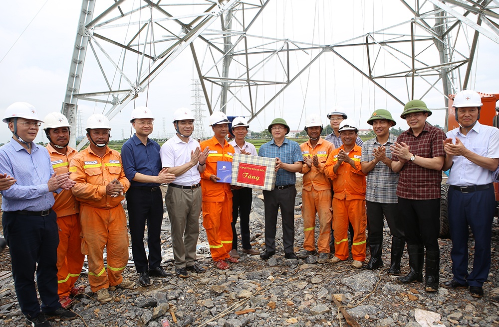 Thành quả thần tốc có được đến ngày hôm nay là sức mạnh tổng hợp của cả hệ thống chính trị