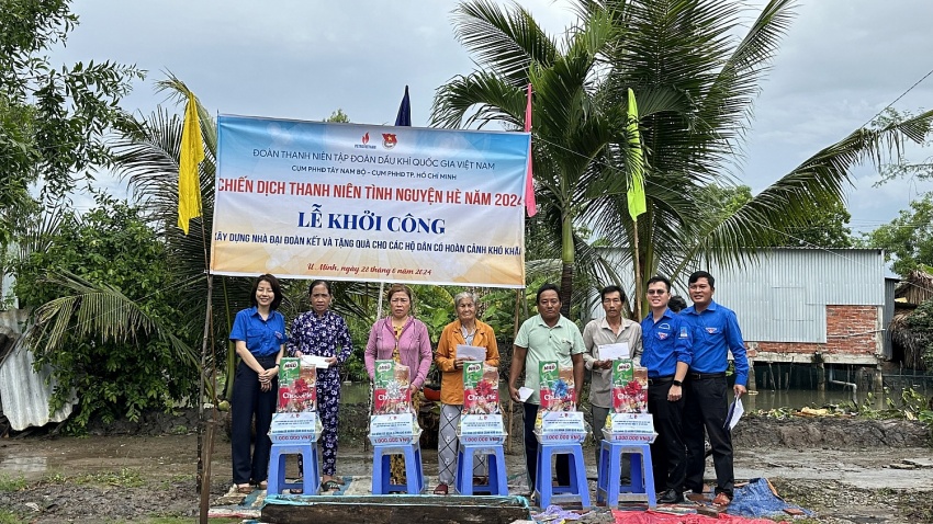 Cụm phối hợp hoạt động Tây Nam Bộ và TP Hồ Chí Minh ra quân Chiến dịch Thanh niên tình nguyện hè 2024