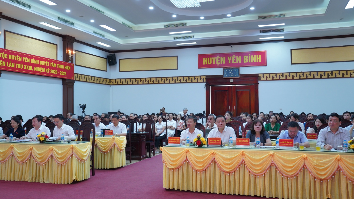 Petrovietnam hỗ trợ 12 tỷ đồng xây dựng trường học tại tỉnh Yên Bái Petrovietnam hỗ trợ 12 tỷ đồng xây dựng trường học tại tỉnh Yên Bái