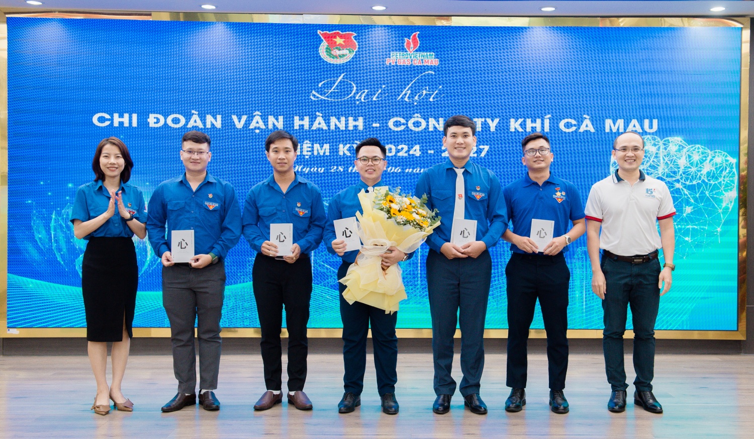 Ban chấp hành mới ra mắt và nhận nhiệm vụ nhiệm kỳ 2024 - 2027 Ban chấp hành mới ra mắt và nhận nhiệm vụ nhiệm kỳ 2024 - 2027