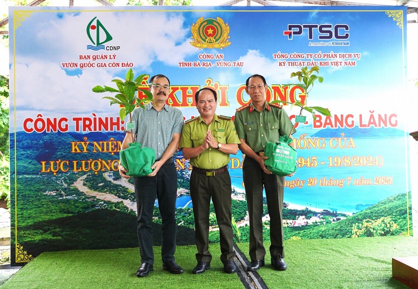 PTSC phối hợp tổ chức khởi công Công trình trồng cây xanh tại huyện Côn Đảo PTSC phối hợp khởi công tuyến đường hoa anh đào - bằng lăng tại Vườn Quốc gia Côn Đảo
