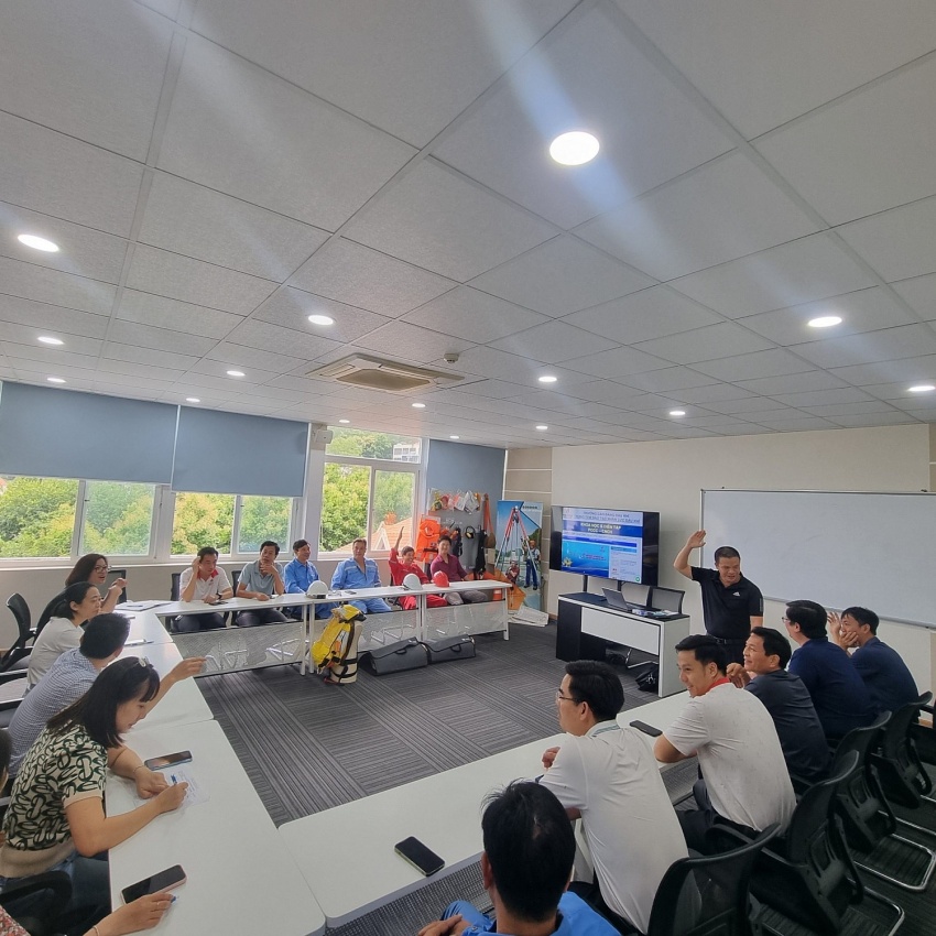 PV College diễn tập phương án phòng cháy chữa cháy năm 2024 PV College tổ chức diễn tập phòng cháy chữa cháy năm 2024