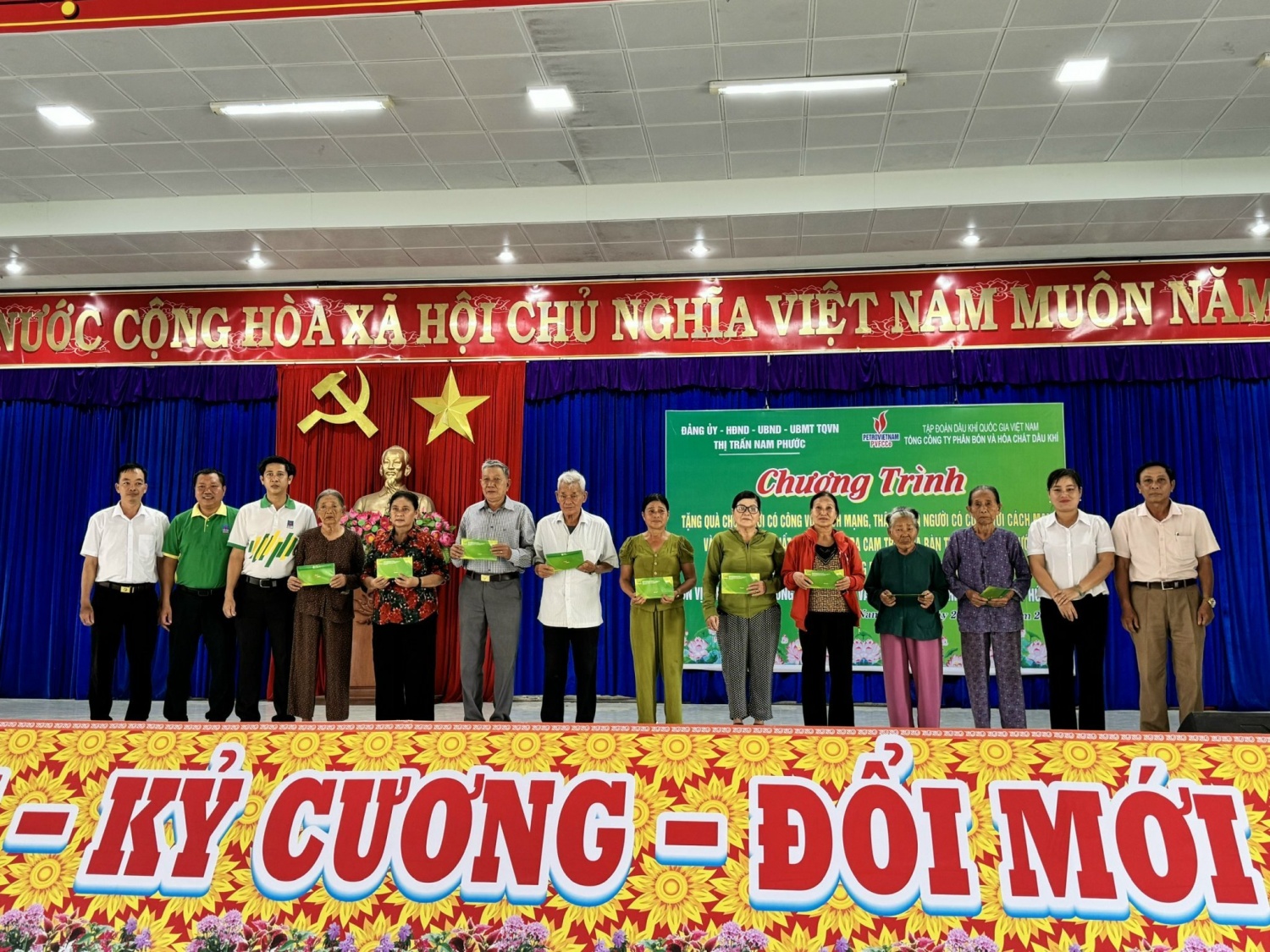 PVFCCo tổ chức nhiều hoạt động ý nghĩa nhân ngày 27/7