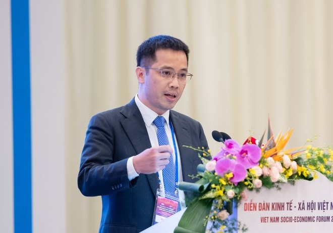 Tại sao nhiều bộ ngành đề xuất bỏ thuế tiêu thụ đặc biệt với xăng? Tại sao nhiều bộ ngành đề xuất bỏ thuế tiêu thụ đặc biệt với xăng?