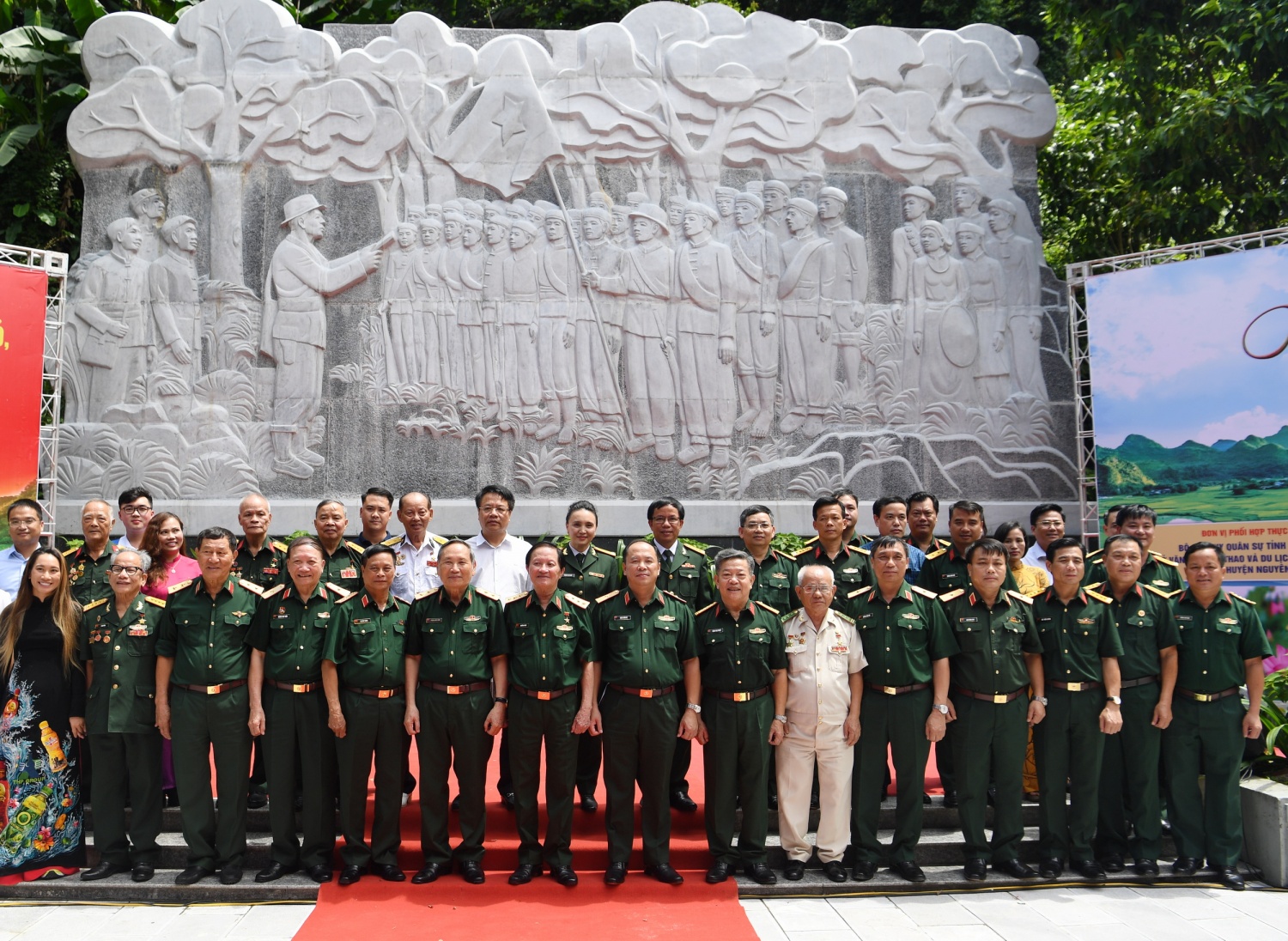 Chương trình gặp mặt, tọa đàm, tri ân với chủ đề “Về nơi khởi nguồn” tại Cao Bằng Chương trình gặp mặt, tọa đàm, tri ân với chủ đề “Về nơi khởi nguồn” tại Cao Bằng