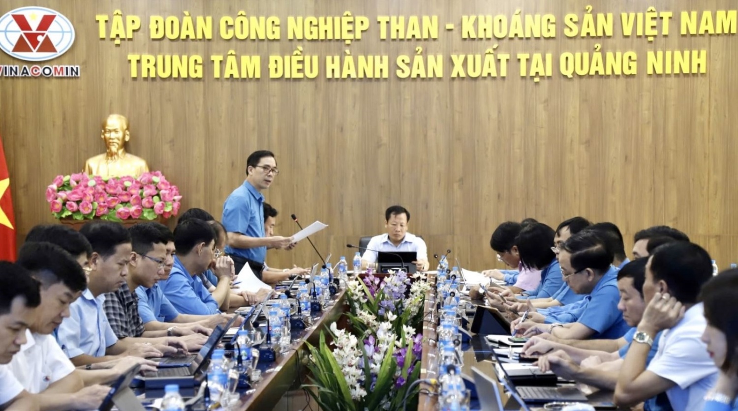 Nâng cao vai trò của tổ chức Công đoàn trong công tác đảm bảo ATVSLĐ Công đoàn TKV hội thảo an toàn lao động