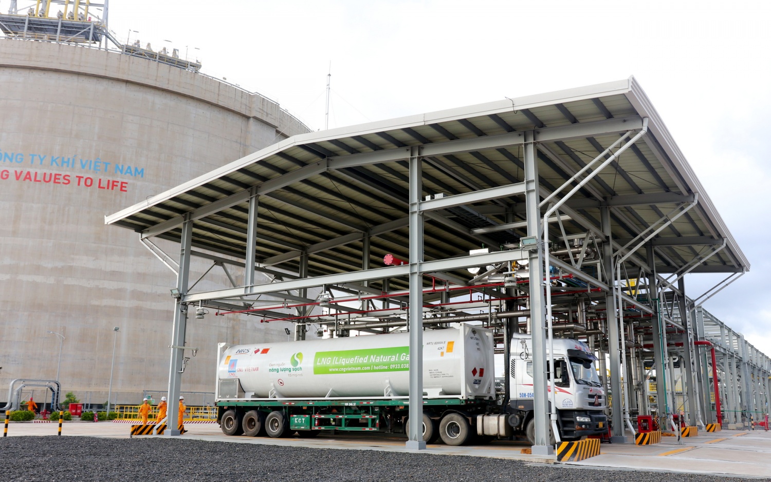 Trạm nạp LNG đã đi vào hoạt động, đảm bảo tiêu chuẩn – chất lượng – an toàn Trạm nạp LNG đã đi vào hoạt động, đảm bảo tiêu chuẩn – chất lượng – an toàn