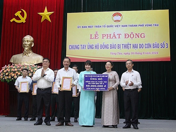 Thành phố Vũng Tàu phát động ủng hộ đồng bào miền Bắc bị ảnh hưởng bão số 3 Thành phố Vũng Tàu phát động ủng hộ đồng bào miền Bắc bị ảnh hưởng bởi bão số 3