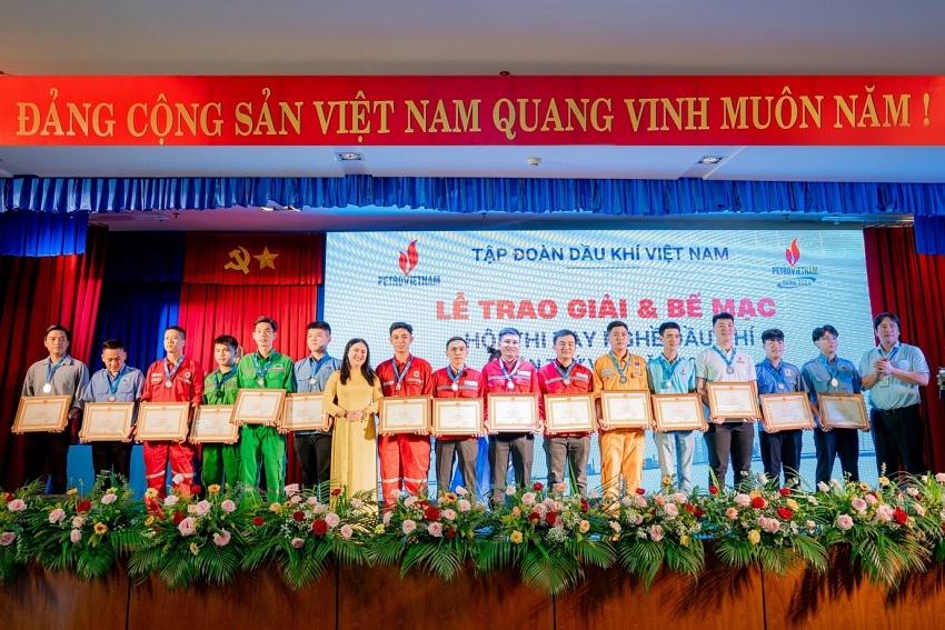 PVU Khẳng định Năng lực tại Hội thi tay nghề Dầu khí lần thứ VIII PVU khẳng định năng lực tại Hội thi tay nghề Dầu khí lần thứ VIII