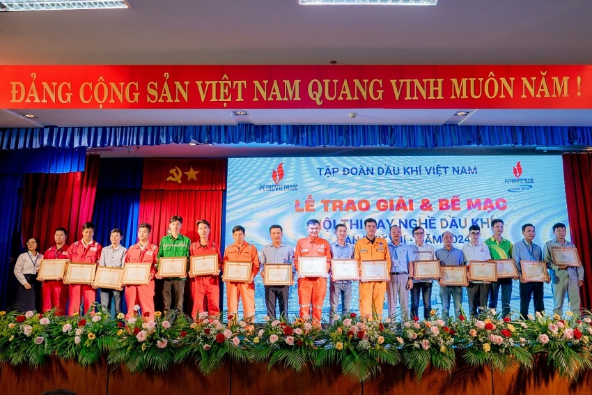 PVU Khẳng định Năng lực tại Hội thi tay nghề Dầu khí lần thứ VIII PVU khẳng định năng lực tại Hội thi tay nghề Dầu khí lần thứ VIII