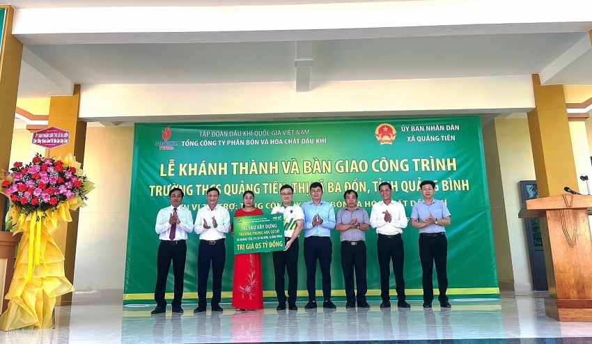 PVFCCo: Khánh thành, bàn giao Nhà lớp học và chức năng Trường THCS Quảng Tiên