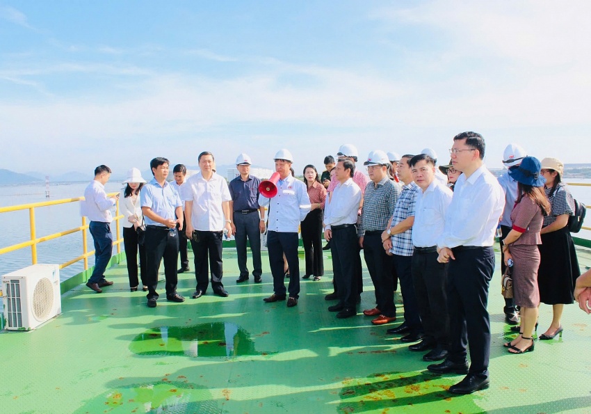 Báo cáo viên cấp tỉnh Bà Rịa – Vũng Tàu nghiên cứu thực tế tại Vietsovpetro Báo cáo viên cấp tỉnh Bà Rịa - Vũng Tàu nghiên cứu thực tế tại Vietsovpetro
