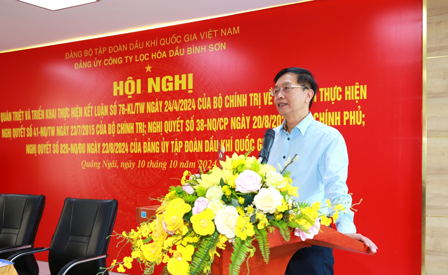 Đồng chí Trần Quang Dũng - Phó Bí thư Thường trực Đảng uỷ Tập đoàn đã quán triệt và phổ biến các nội dung cốt lõi của Kết luận số 76-KL/TW.