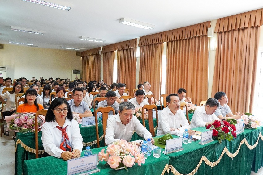 Đảng ủy PVEP tổ chức tọa đàm công tác phát triển Đảng viên khu vực phía Bắc Đảng ủy PVEP tổ chức tọa đàm công tác phát triển Đảng viên khu vực phía Bắc