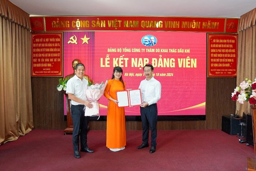 Đảng ủy PVEP tổ chức tọa đàm công tác phát triển Đảng viên khu vực phía Bắc Đảng ủy PVEP tổ chức tọa đàm công tác phát triển Đảng viên khu vực phía Bắc