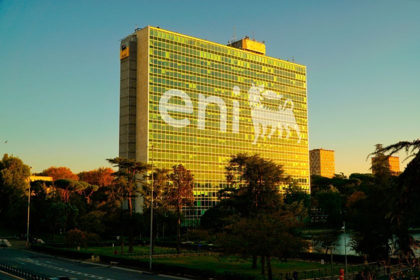 ENI - Ngoại lệ của ngành dầu khí, đặt cược vào năng lượng xanh