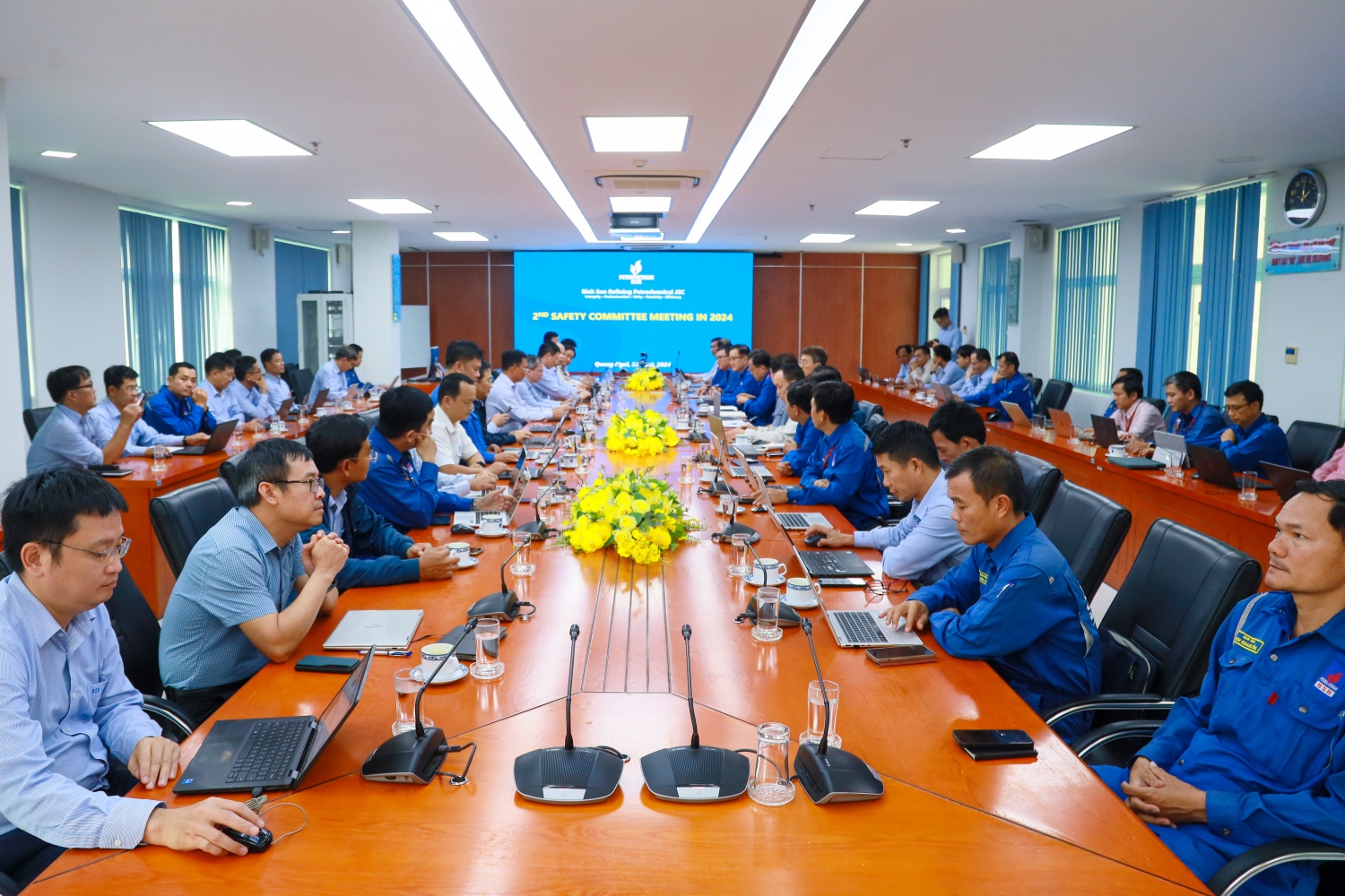Toàn cảnh hội thảo. Toàn cảnh hội thảo.