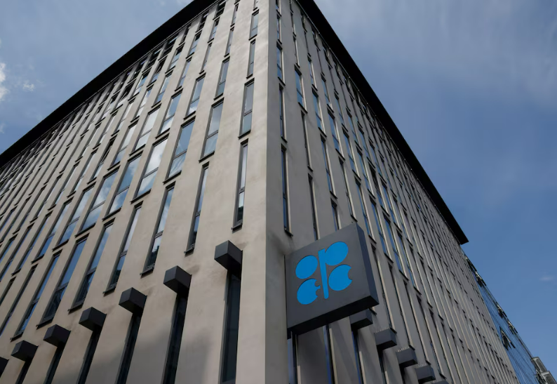 OPEC+ nhất trí hoãn tăng sản lượng dầu OPEC+ nhất trí hoãn tăng sản lượng dầu