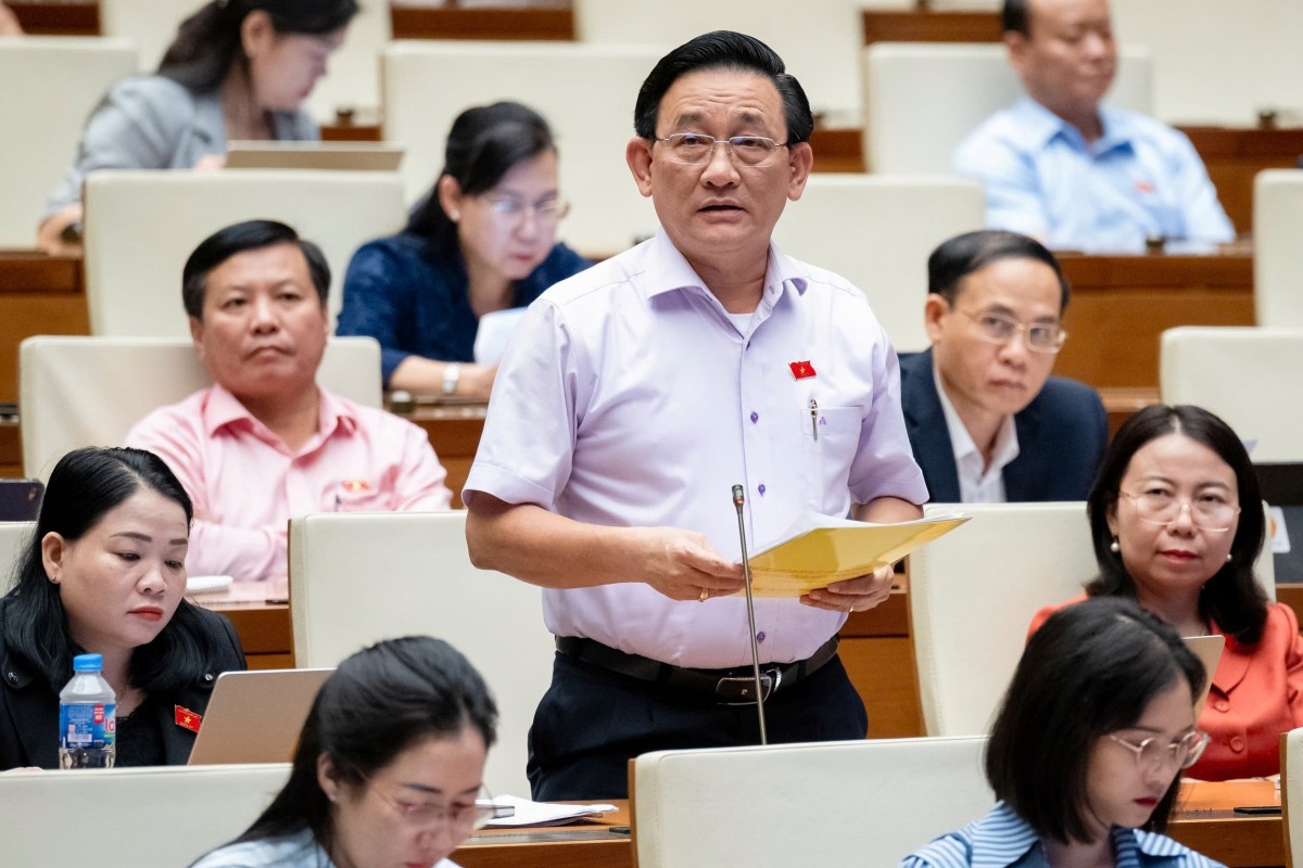 Cấp bách hoàn thiện hệ thống pháp luật ngành điện Cấp bách hoàn thiện hệ thống pháp luật ngành điện